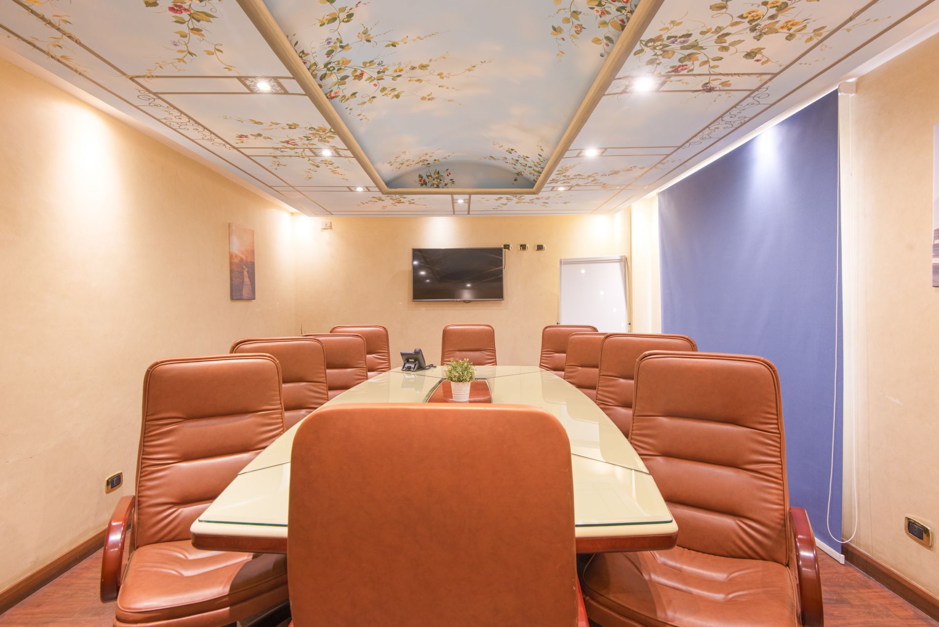 MAKANAK OFFICE SPACE - Sheraton image 2