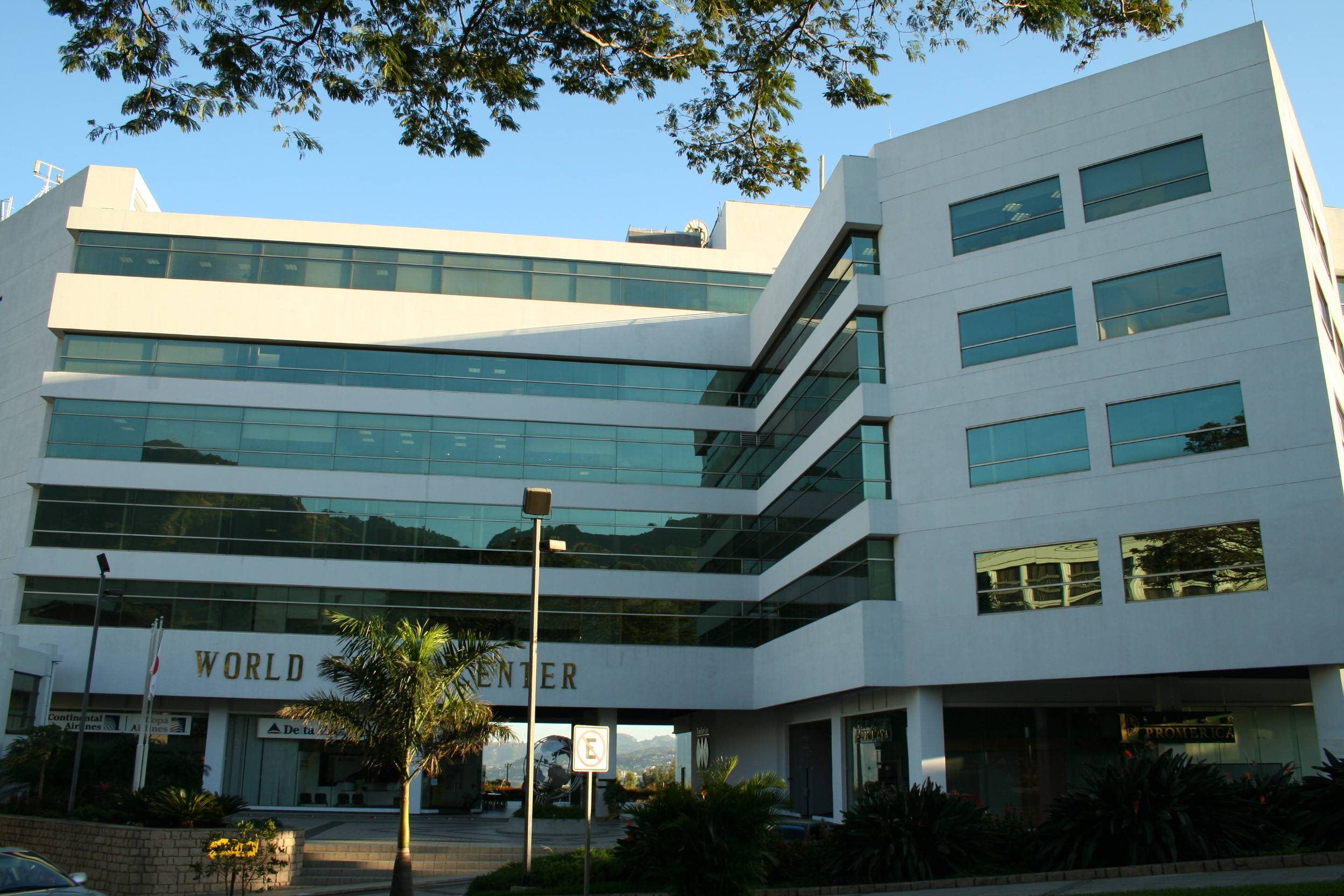 Regus - San Salvador, El Salvador World Trade Center image 4