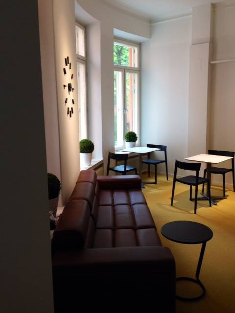 Kenno Lounge image 3