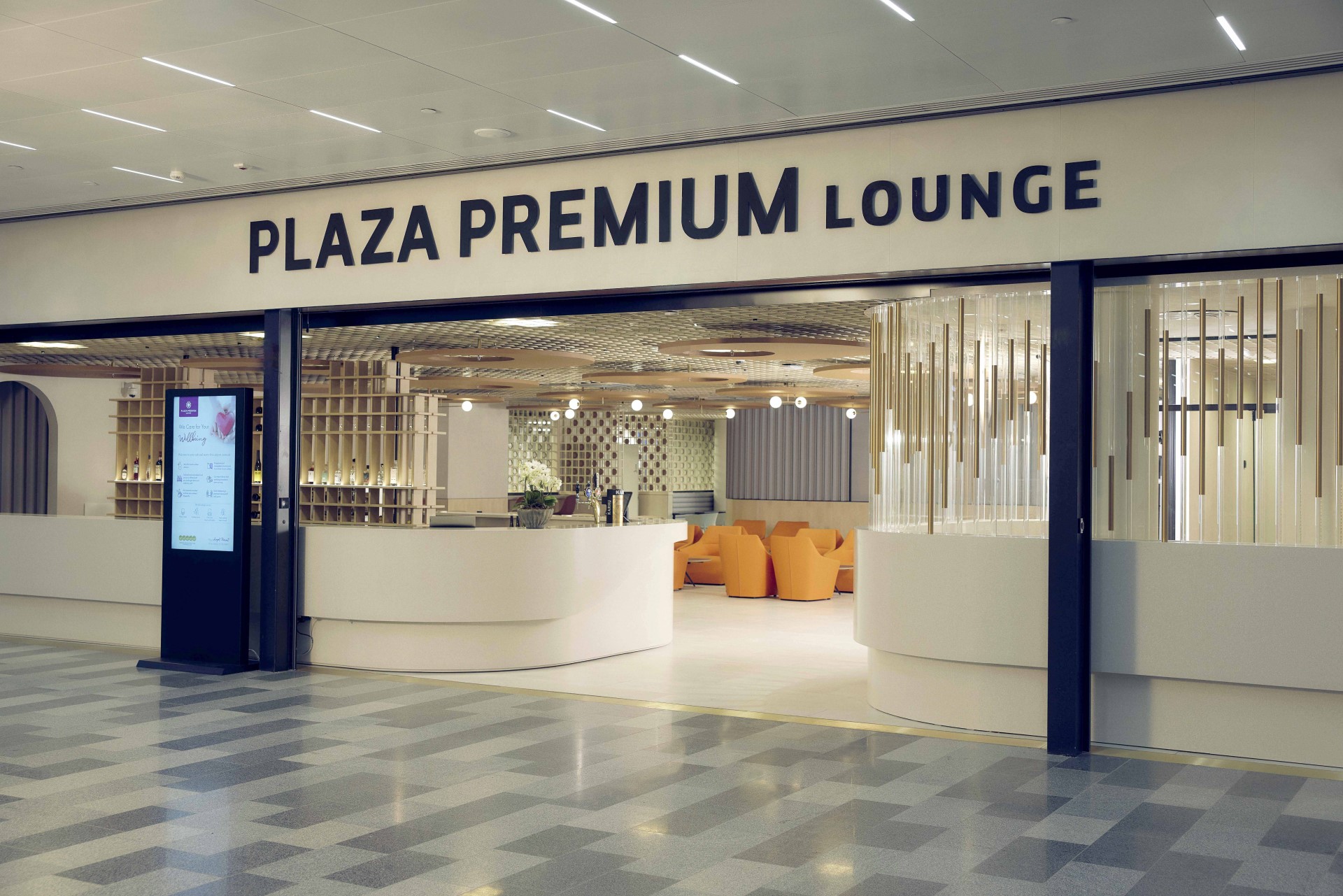 Plaza Premium Lounge (Arrivals) image 5