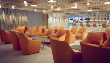 Plaza Premium Lounge (Arrivals) image 1
