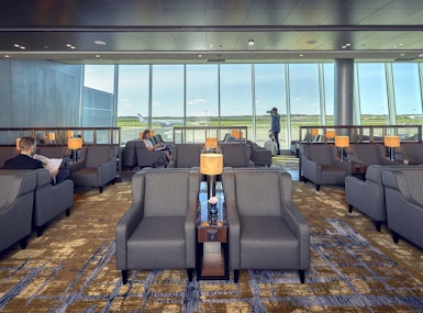 Plaza Premium Lounge (Non-Schengen Area, Departures) image 5