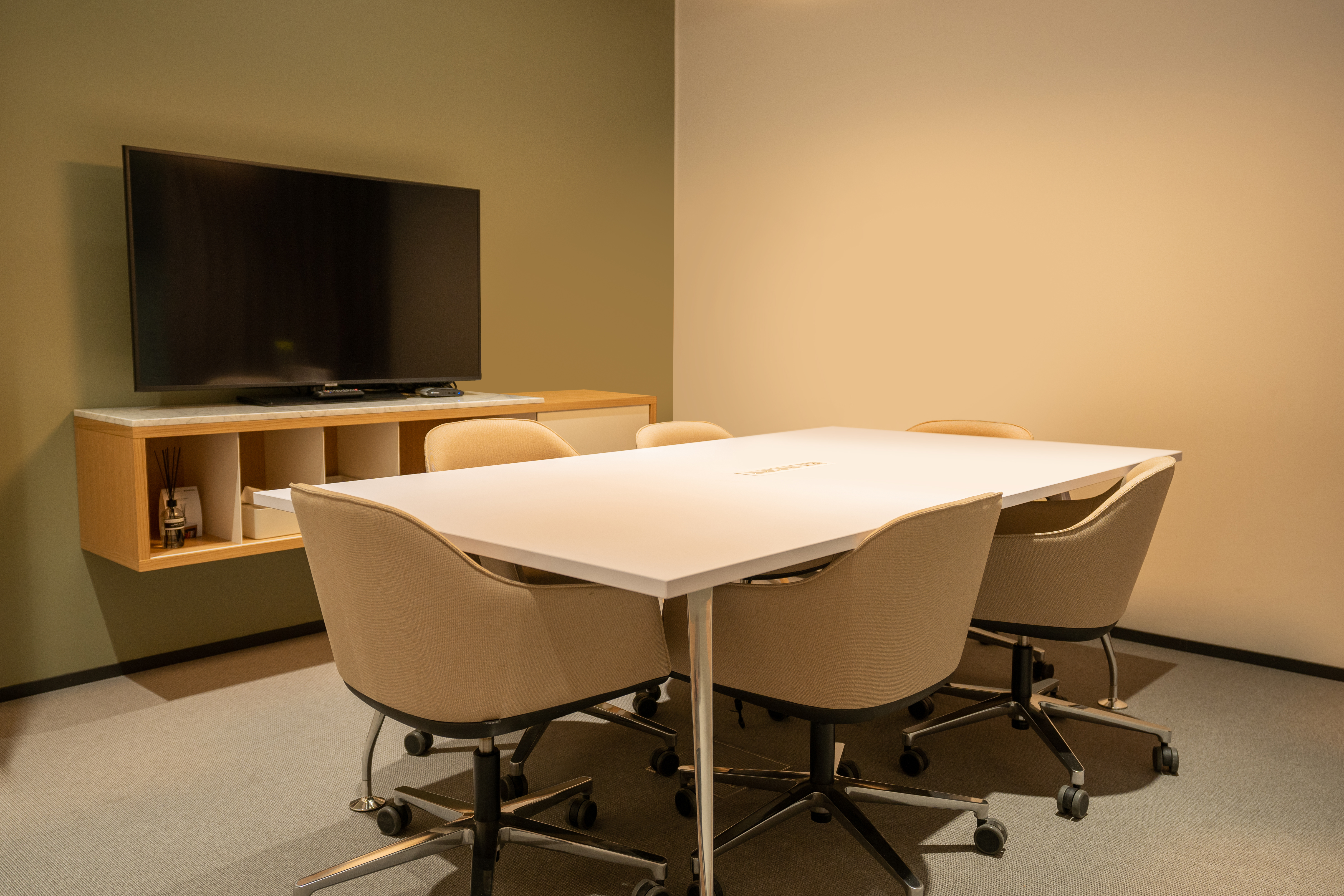 Spaces - Helsinki, Spaces Tripla image 4