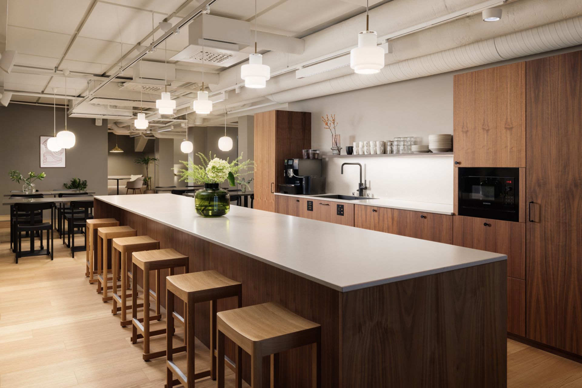 Woods Etelaespa 2 image 2