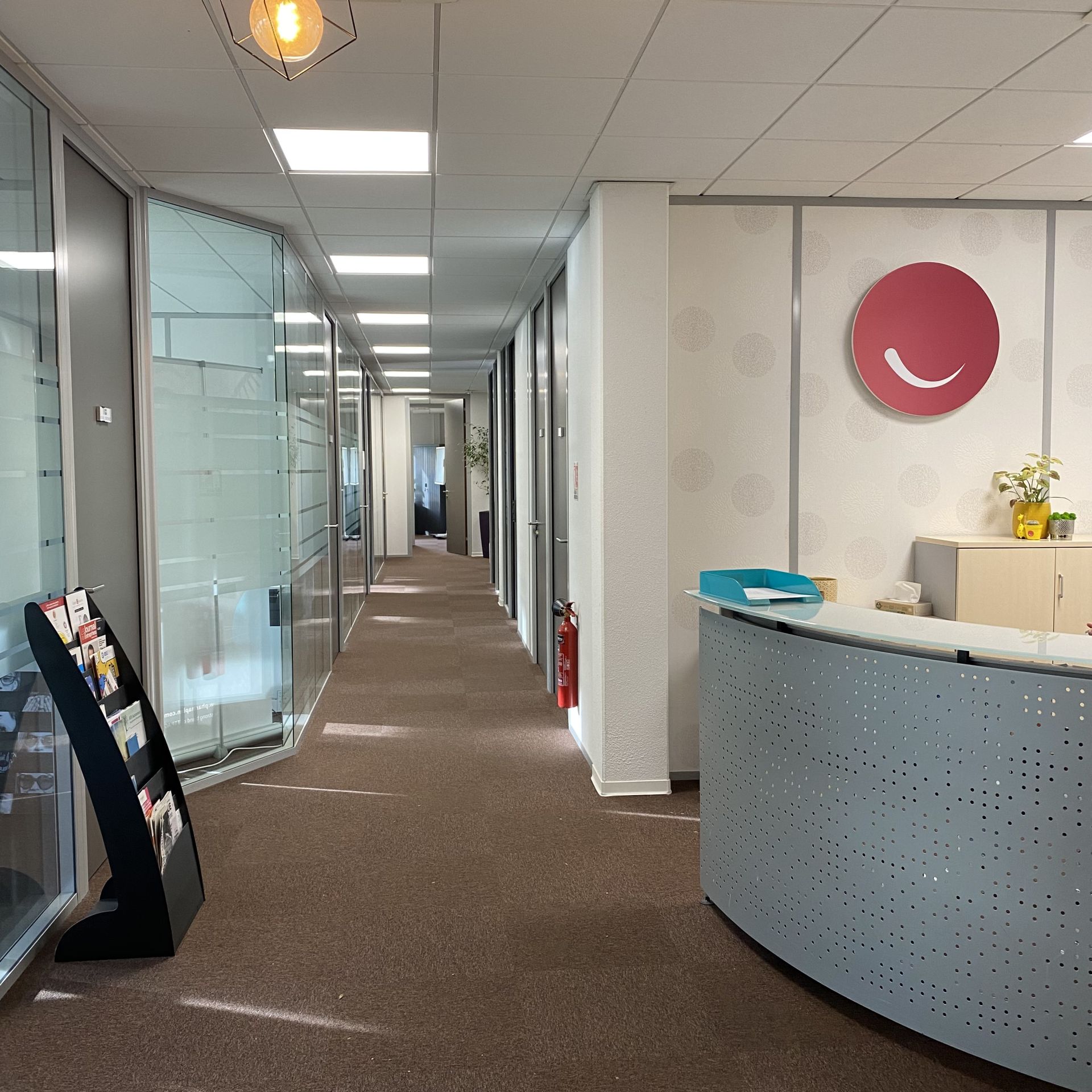 OFFICE BUSINESS CERTER image 2