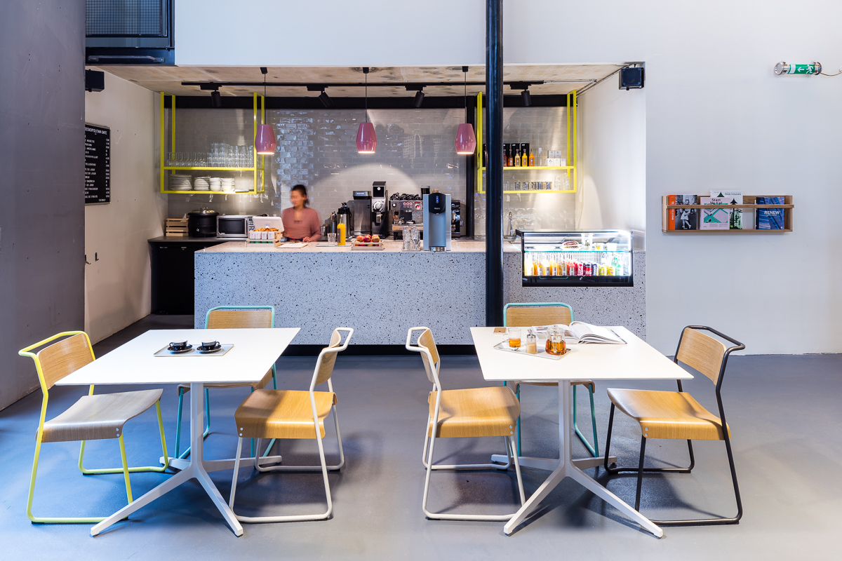 Deskopolitan image 4