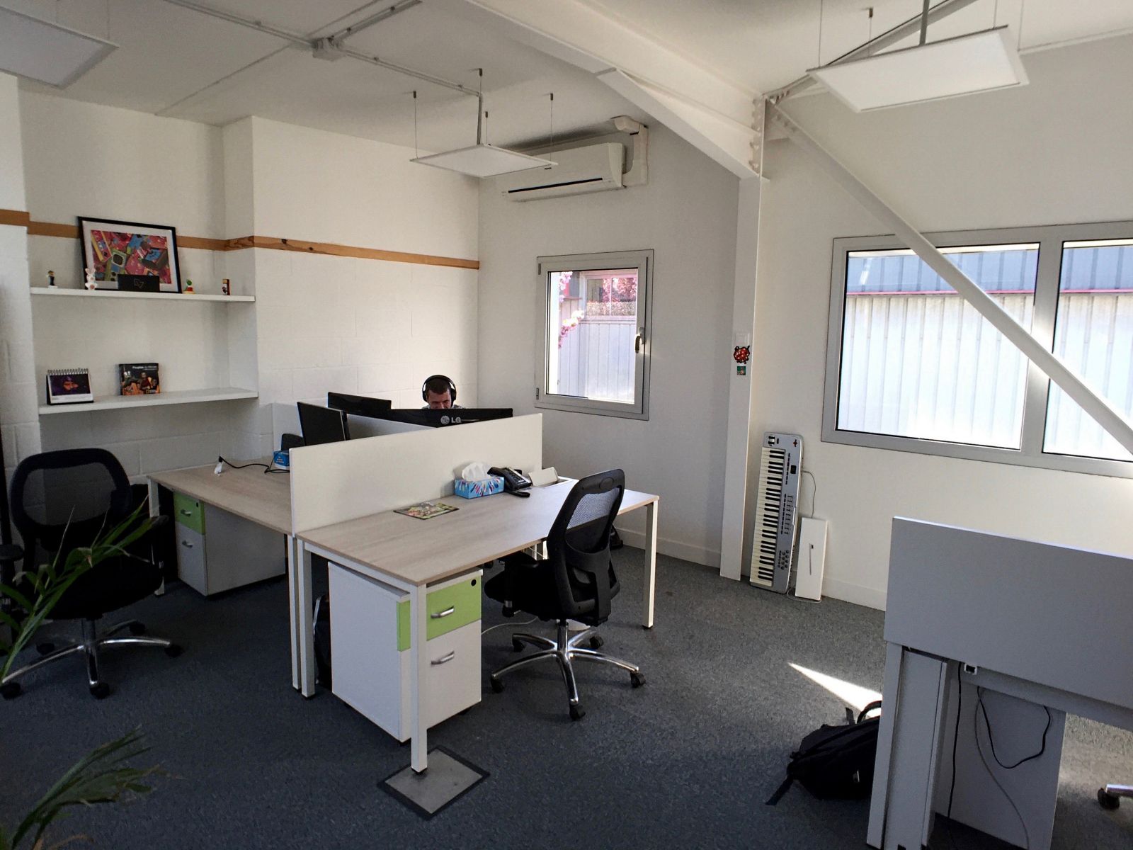 Digital Village 77 image 4