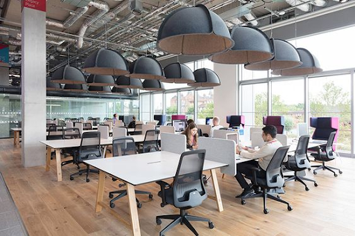 Digital Village Paris image 4