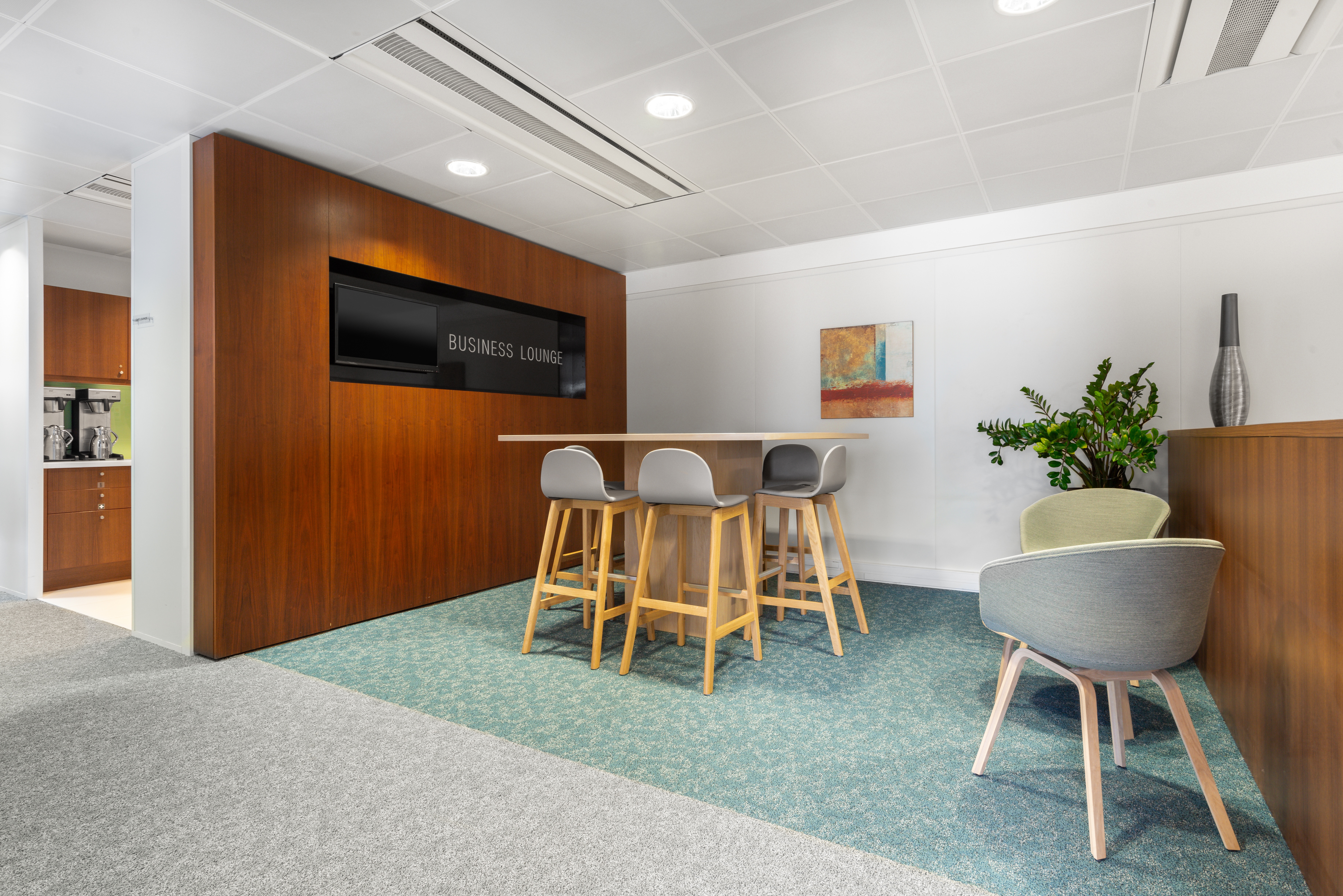 Regus - La Défense, Tour Ariane image 5