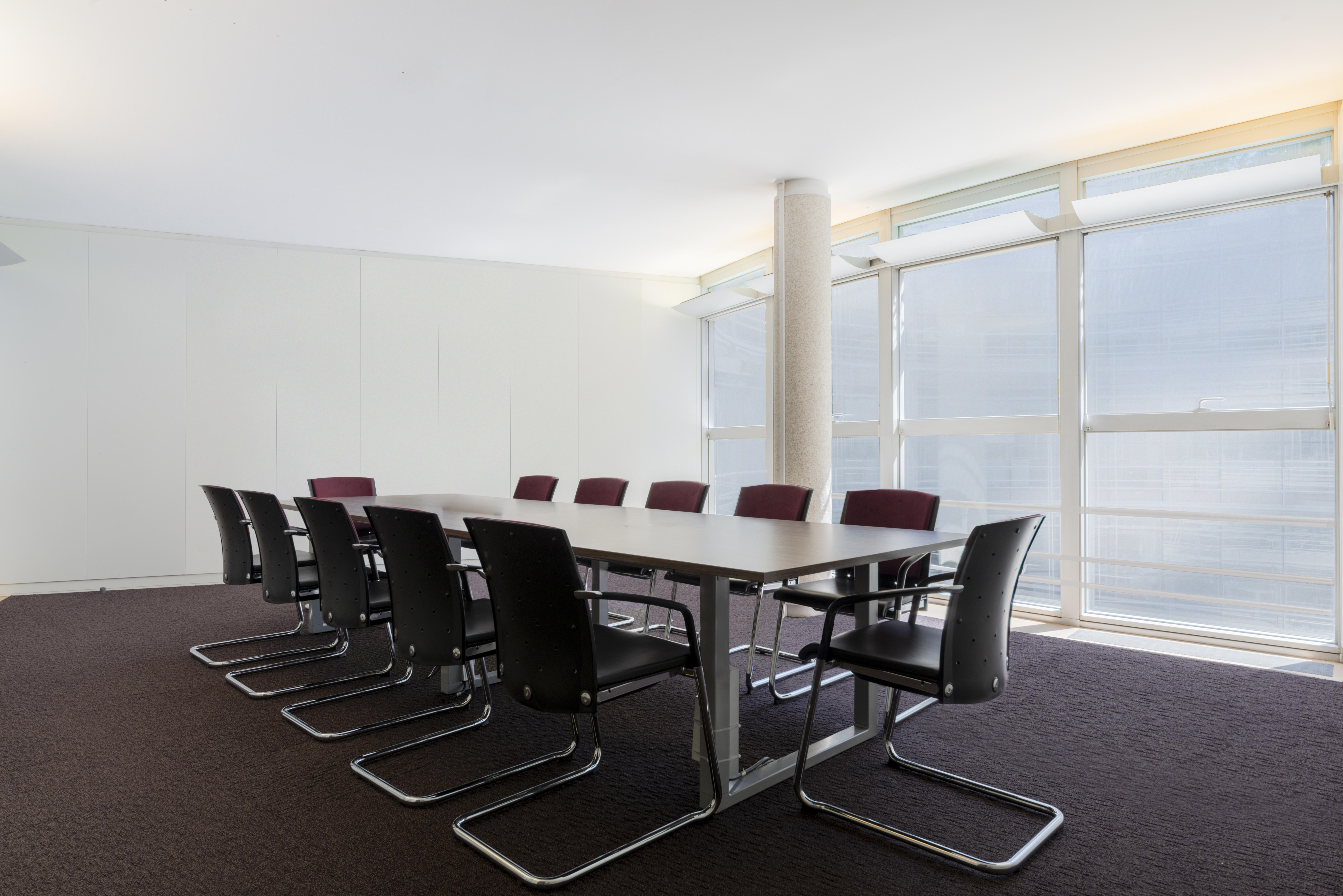 Regus - Paris Etoile image 4