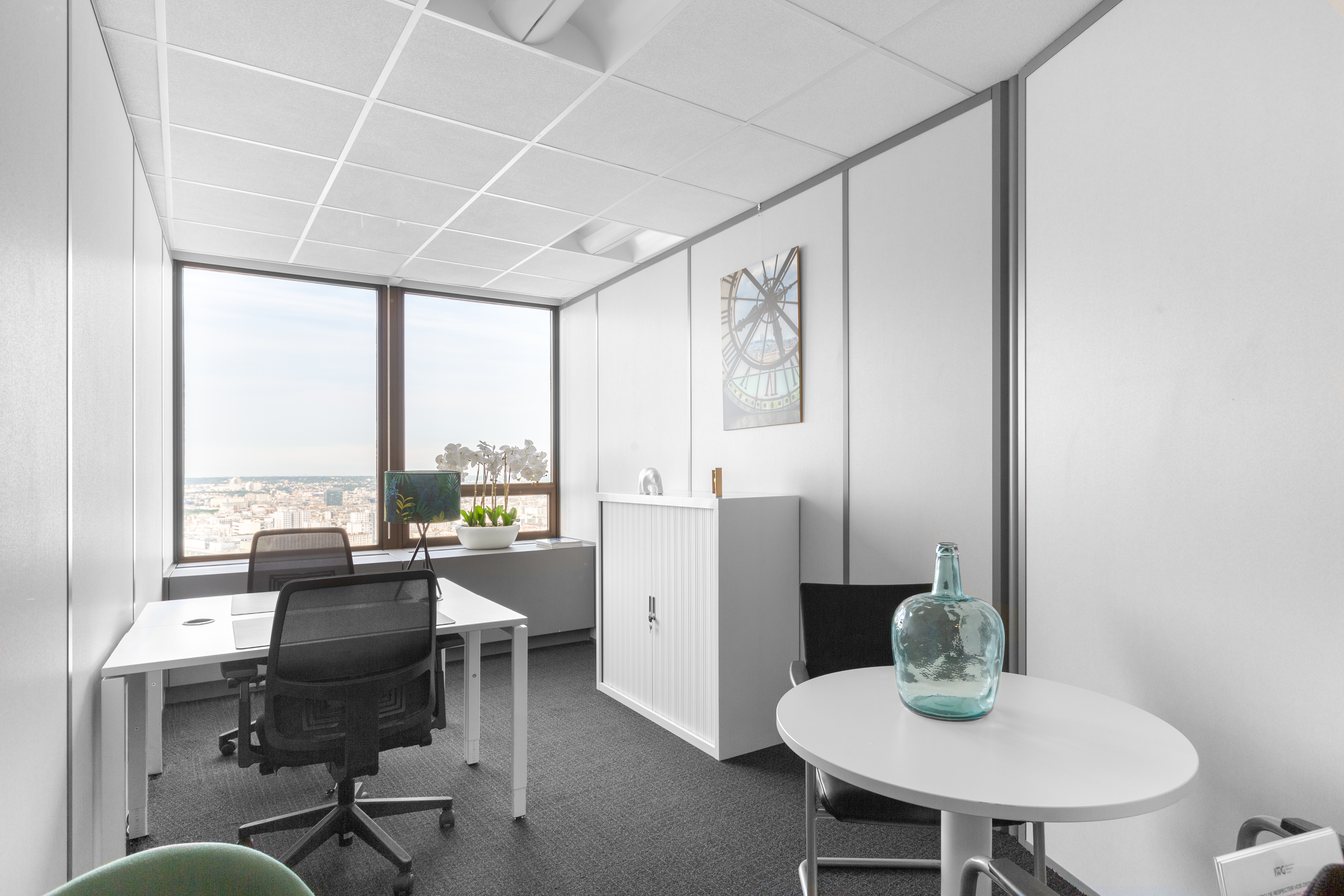 Regus - Paris, Tour Montparnasse image 4