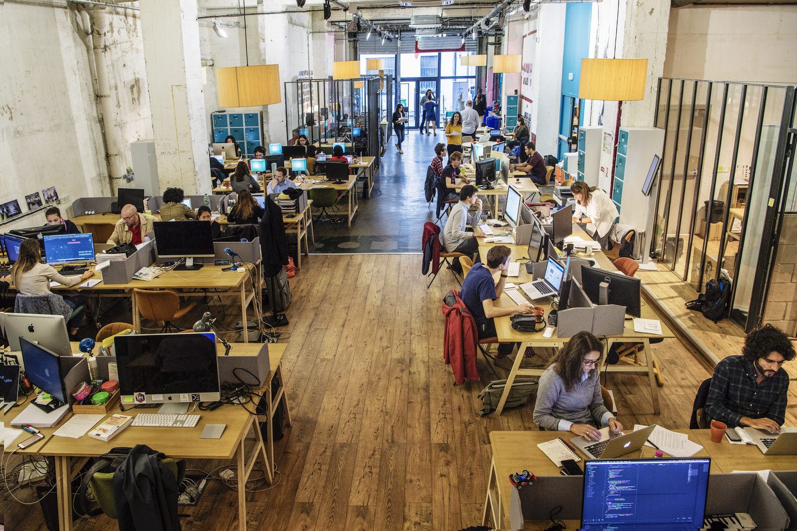 Remix PT Ecuries Paris image 2