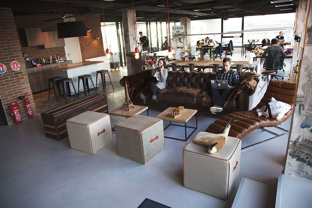 Rooftop-Work image 4