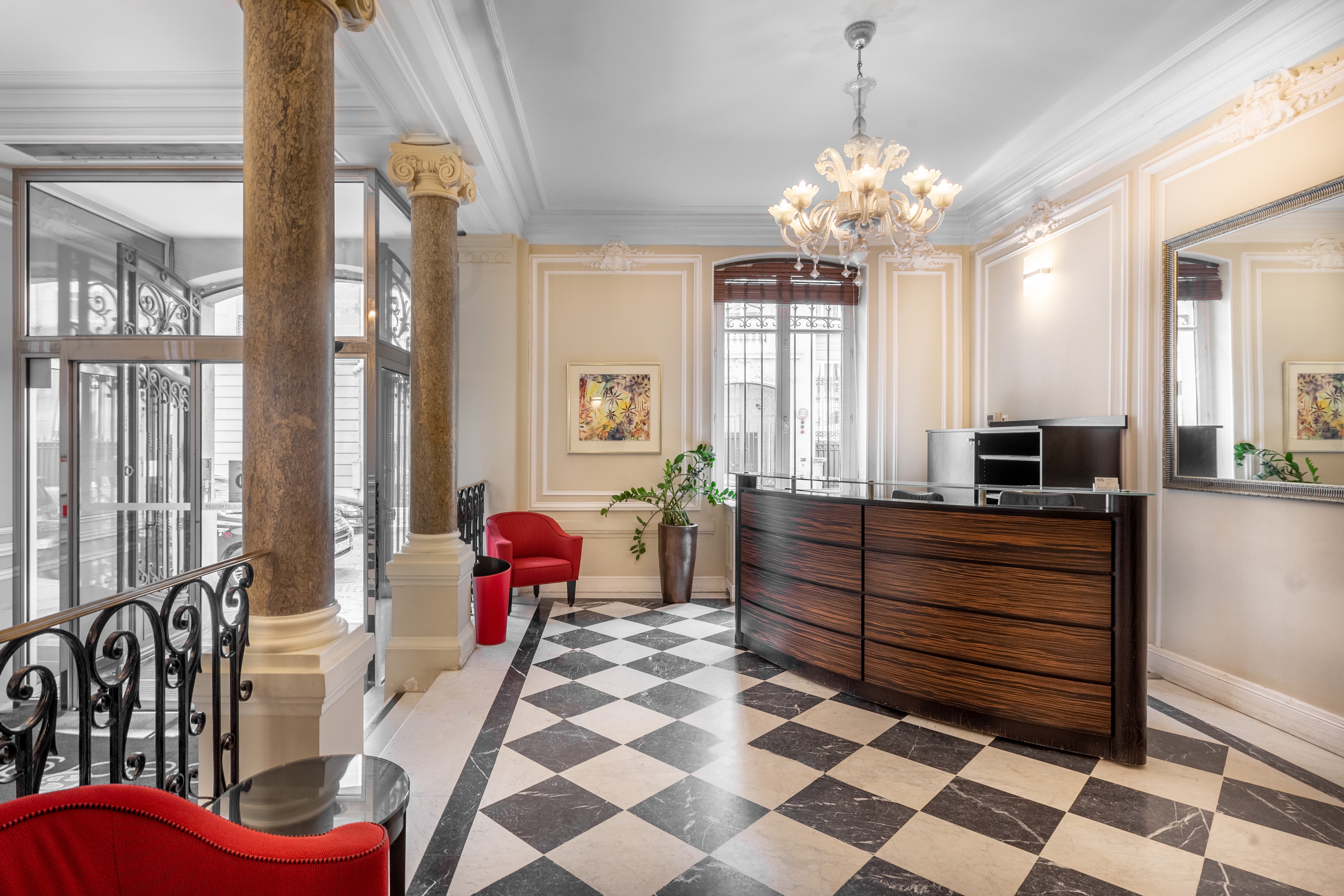 Signature by Regus - Paris, Signature,  Georges V Bassano image 2