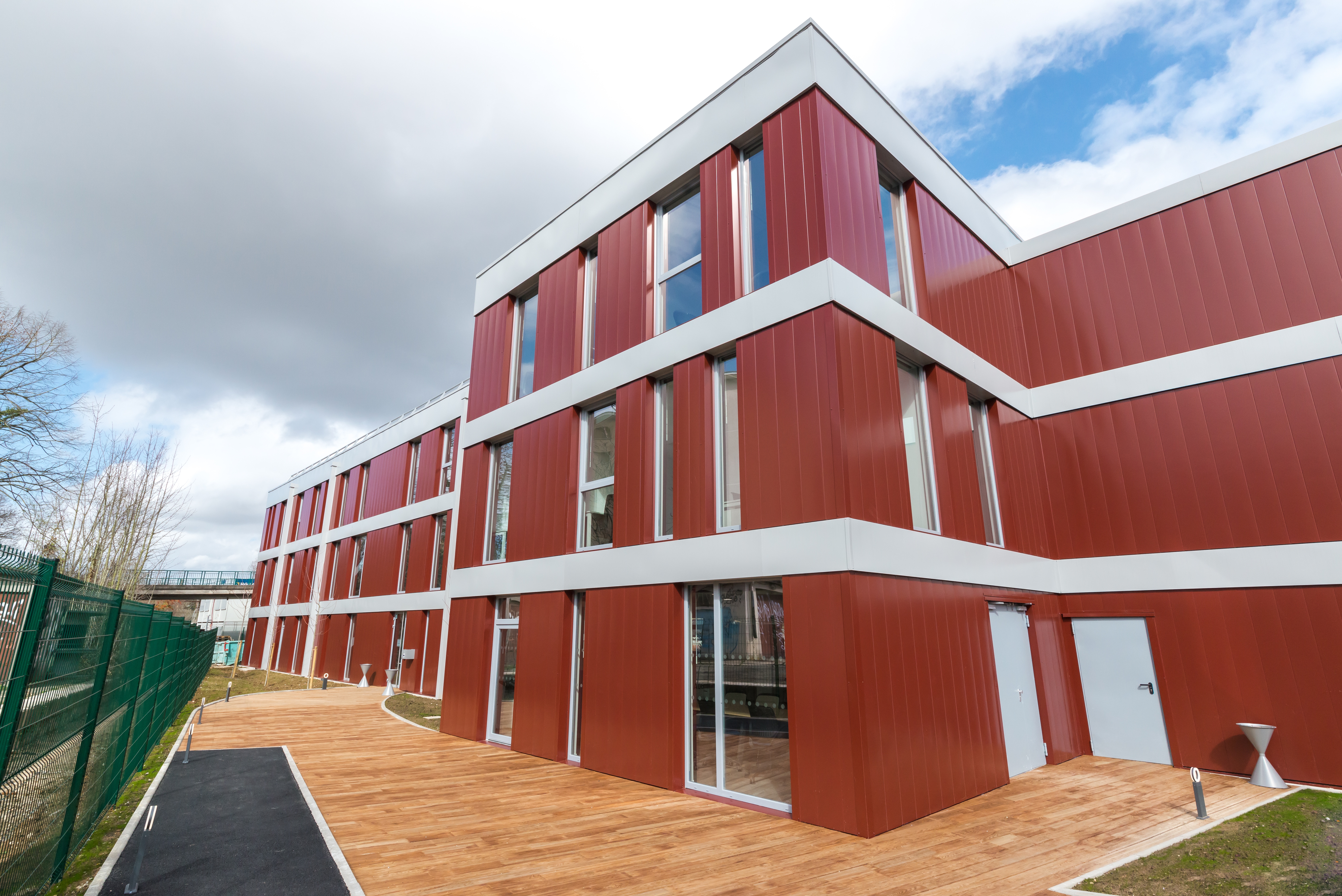 Stop & Work - Brunoy, Stop & Work Brunoy image 1