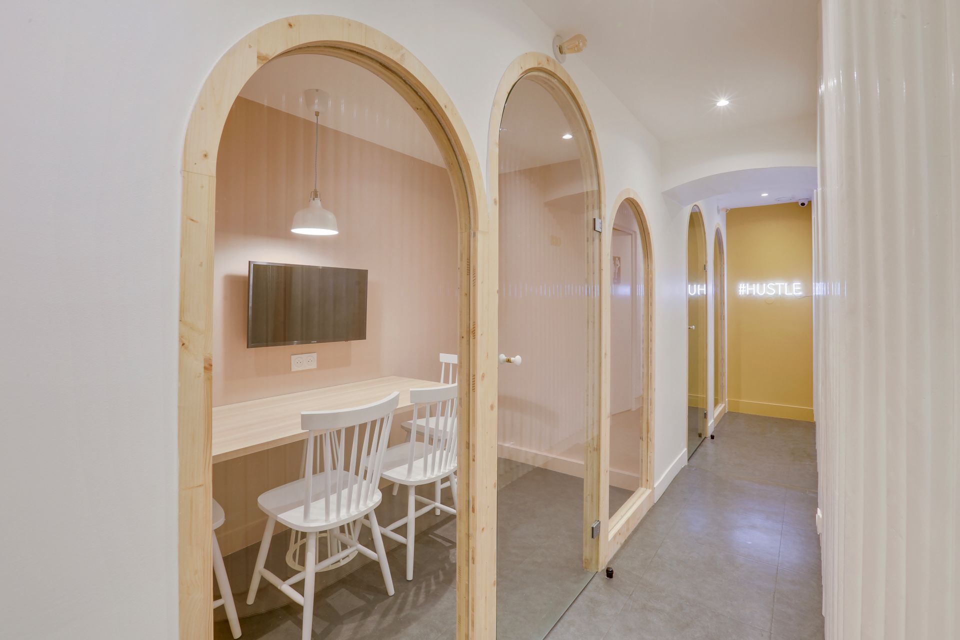 Timees Café & Coworking image 3