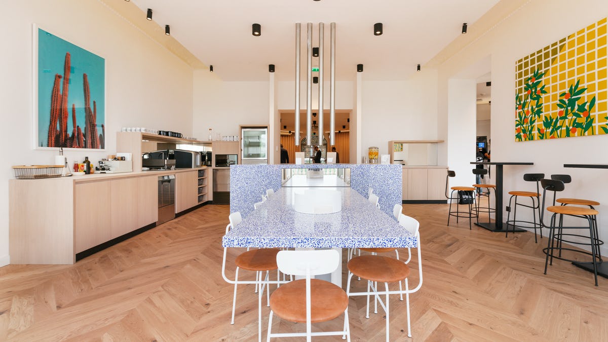 WeWork 92 Av. des Champs-Élysées image 4