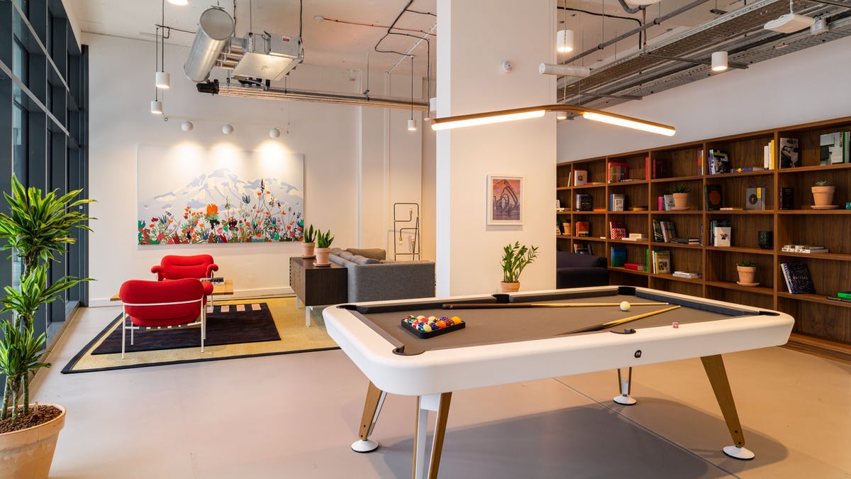 WeWork 30 Terrasse Bellini image 4