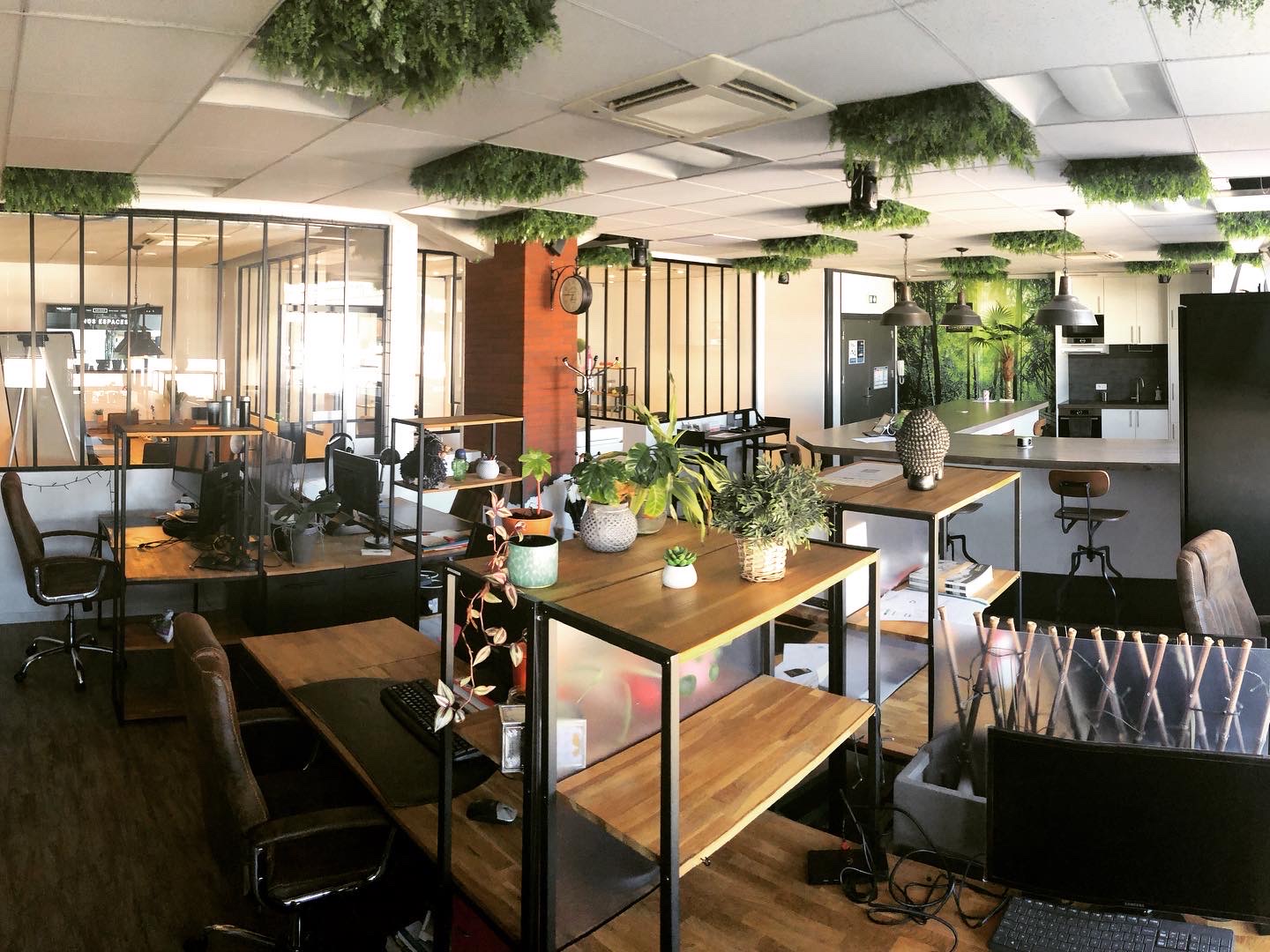 WELCOME Coworking image 2