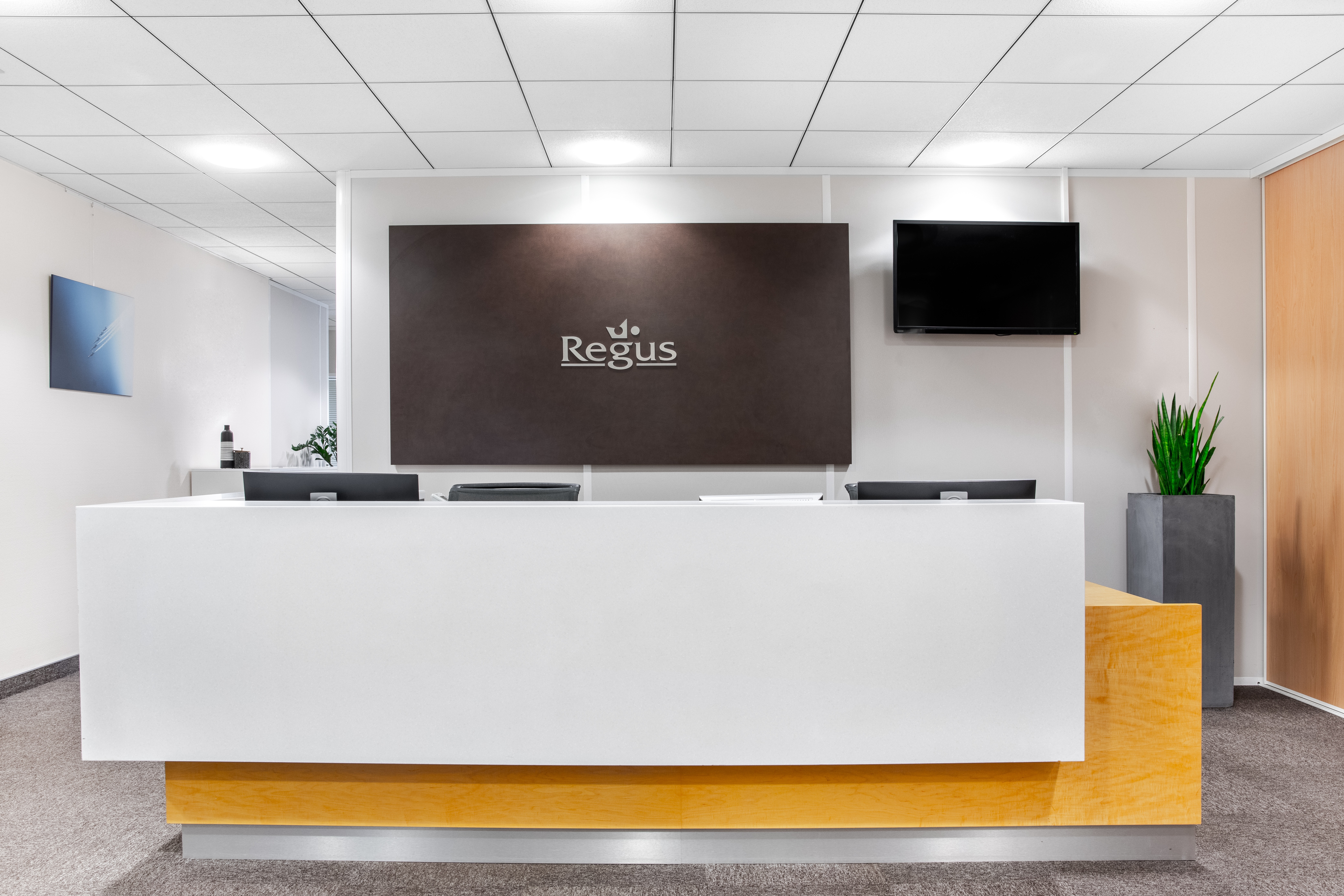 Regus - Toulouse Blagnac Airport image 2