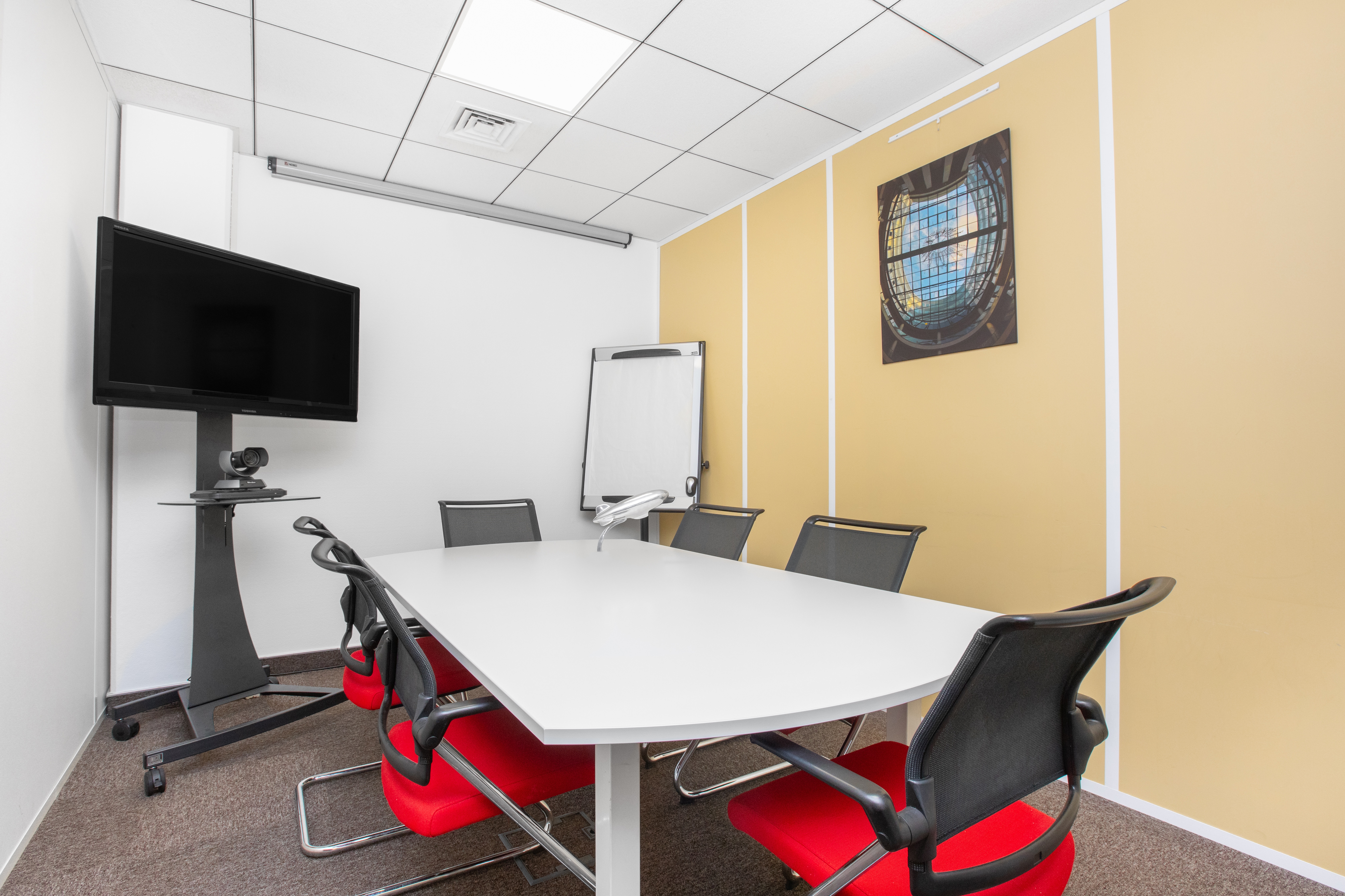 Regus - Toulouse Blagnac Airport image 3