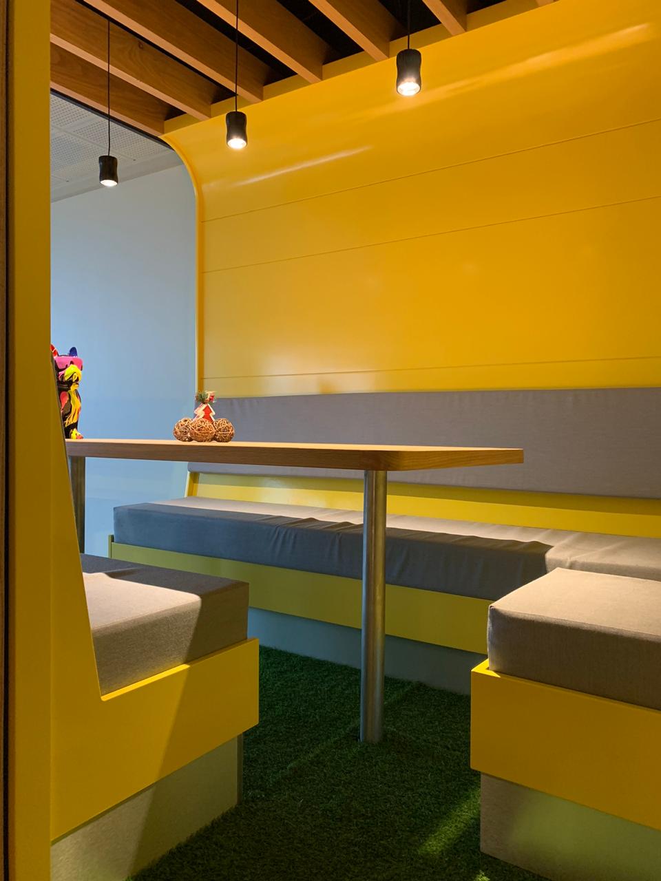 Work'In Tahiti image 4