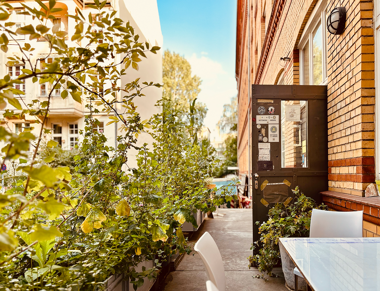 KREATUR SPACE image 4