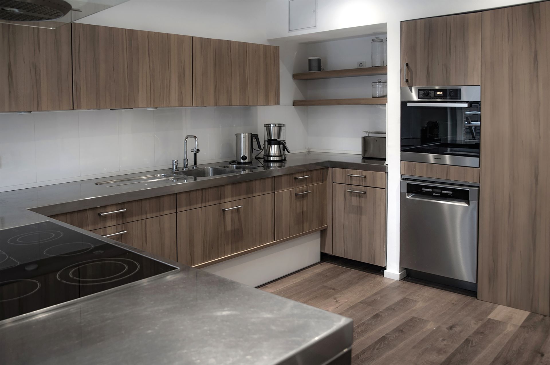 Offices Villa Westend image 3