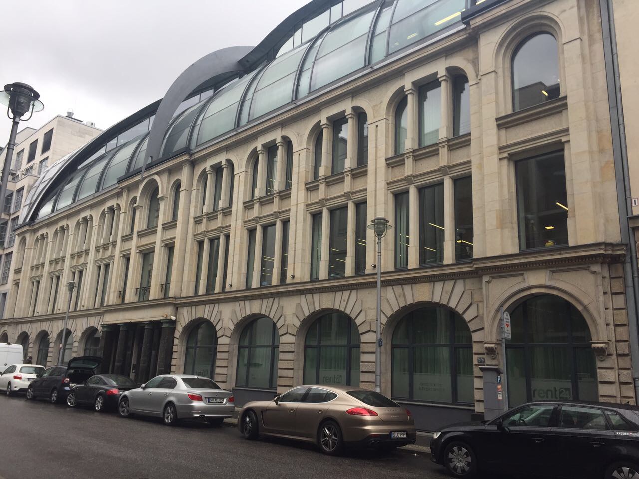 rent24 Oberwallstraße image 4