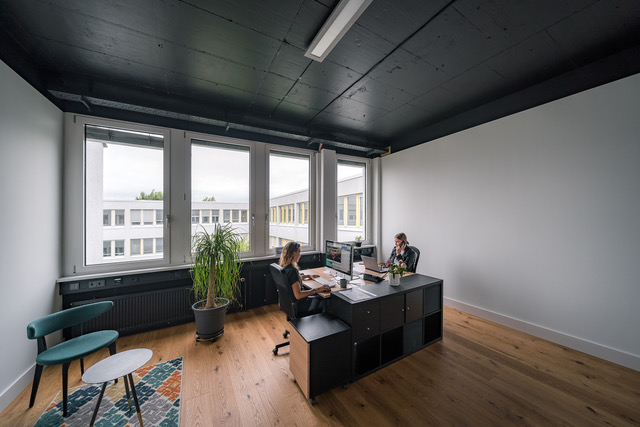 Friendsfactory by rent24 image 4