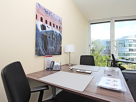 Regus Dusseldorf Airport City image 2