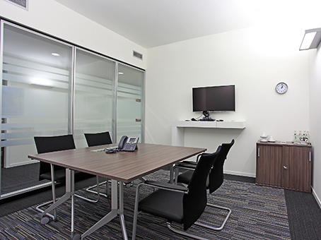 Regus Dusseldorf Airport City image 5