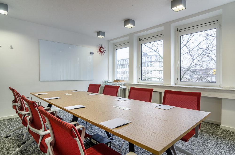 Regus Dusseldorf Berliner Allee image 3