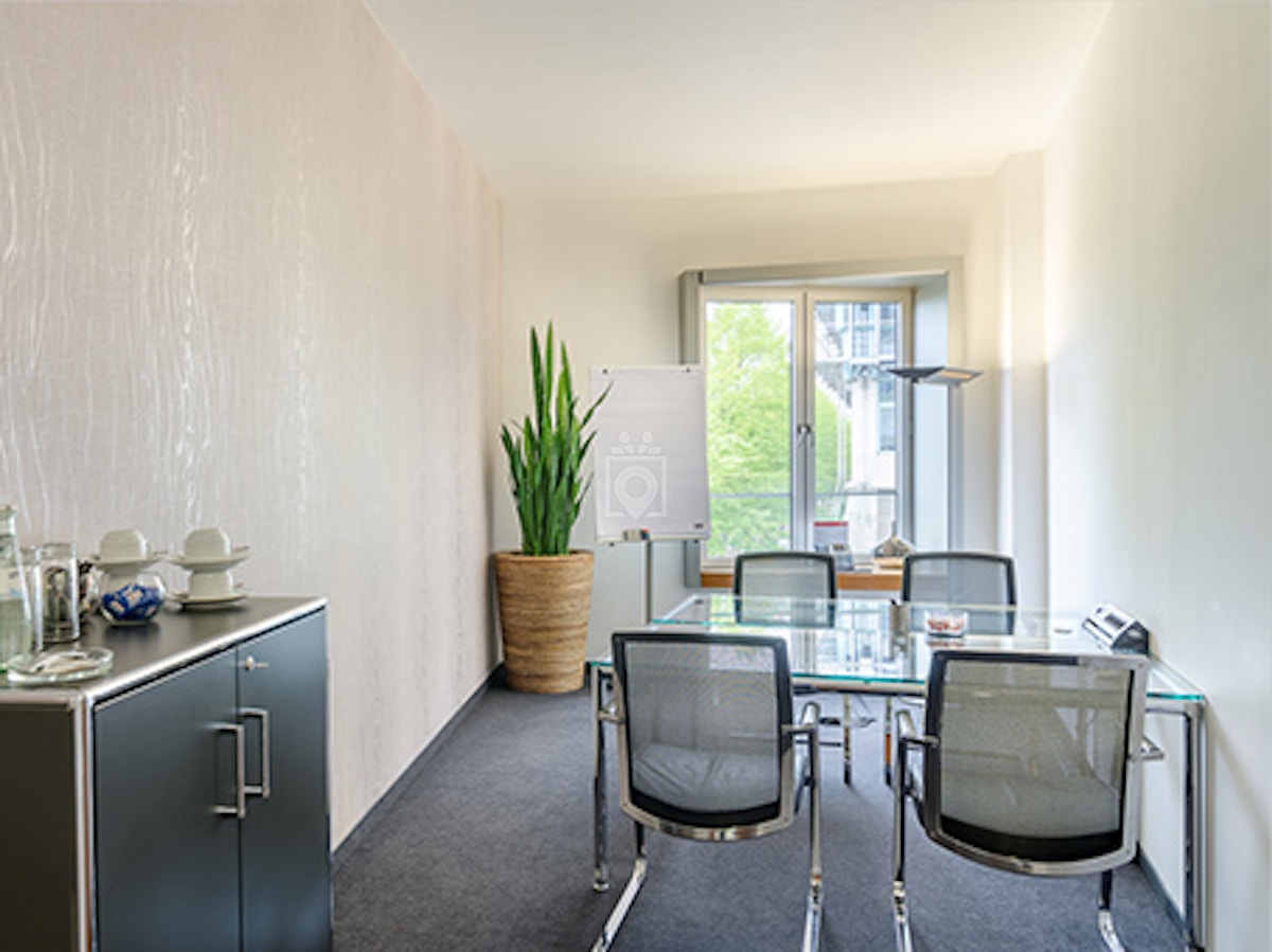 Regus Dusseldorf Neuer Zollhof Dusseldorf Book Online Coworker