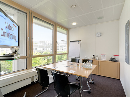 Regus Dusseldorf Stadttor Medienhafen image 3