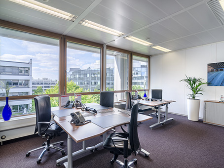 Regus Dusseldorf Stadttor Medienhafen image 5