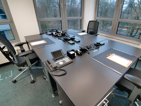 HQ - Essen, Ruhrallee image 3