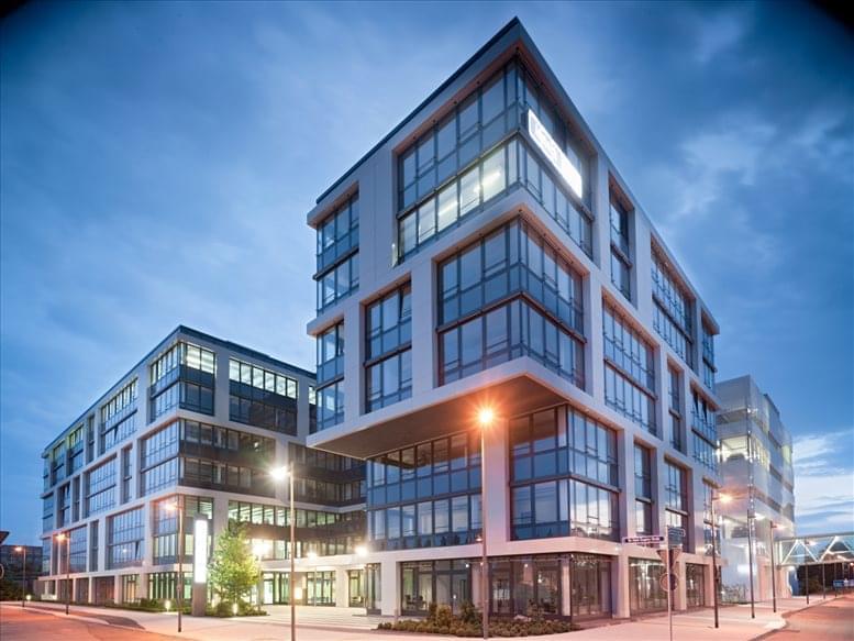 AGENDIS Business Center image 2