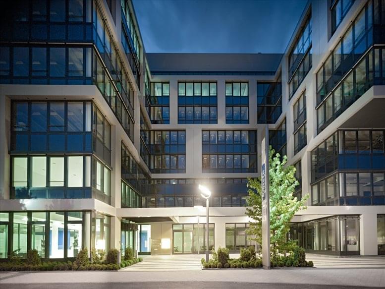 AGENDIS Business Center image 4