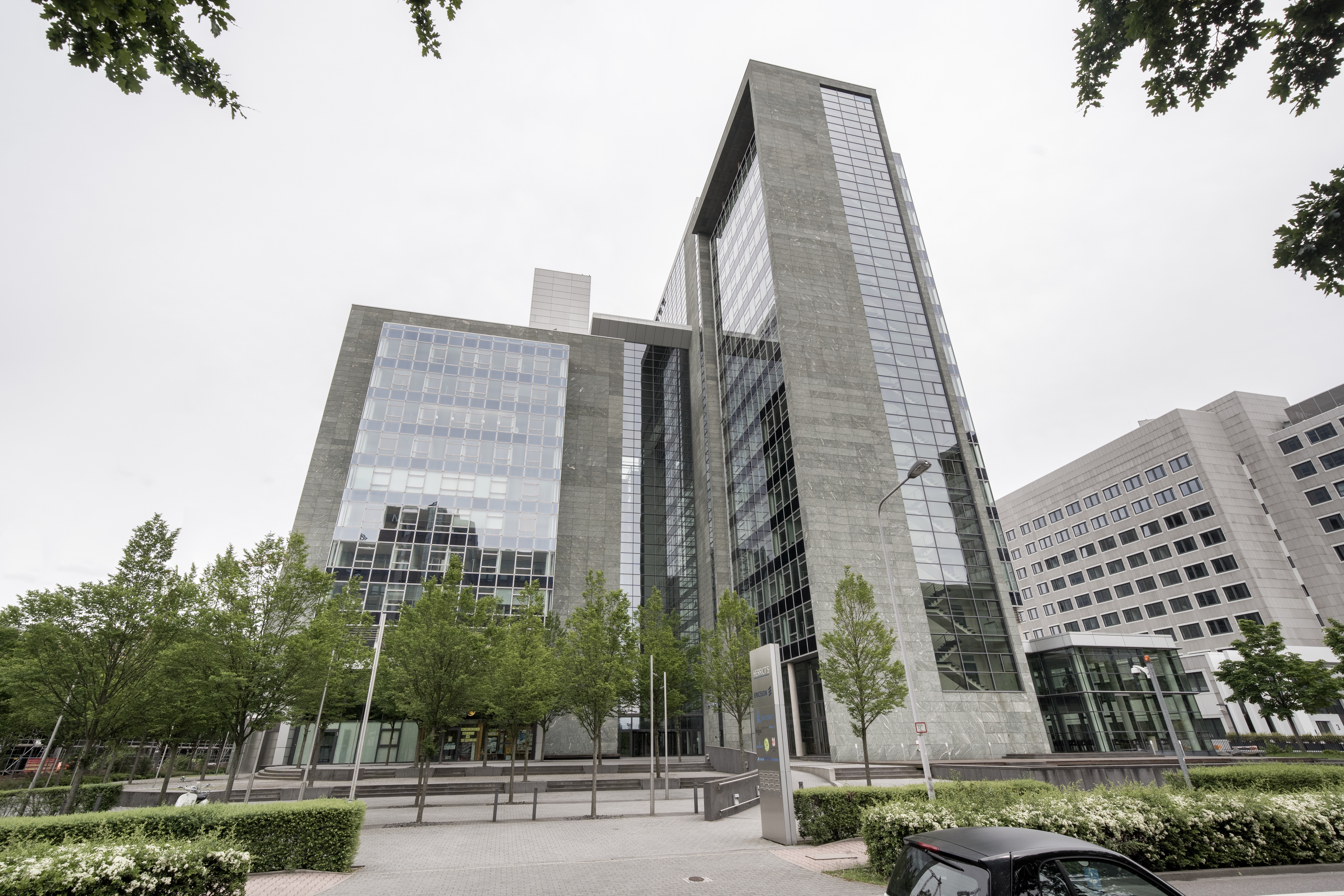 HQ - Frankfurt, Herriot's image 1