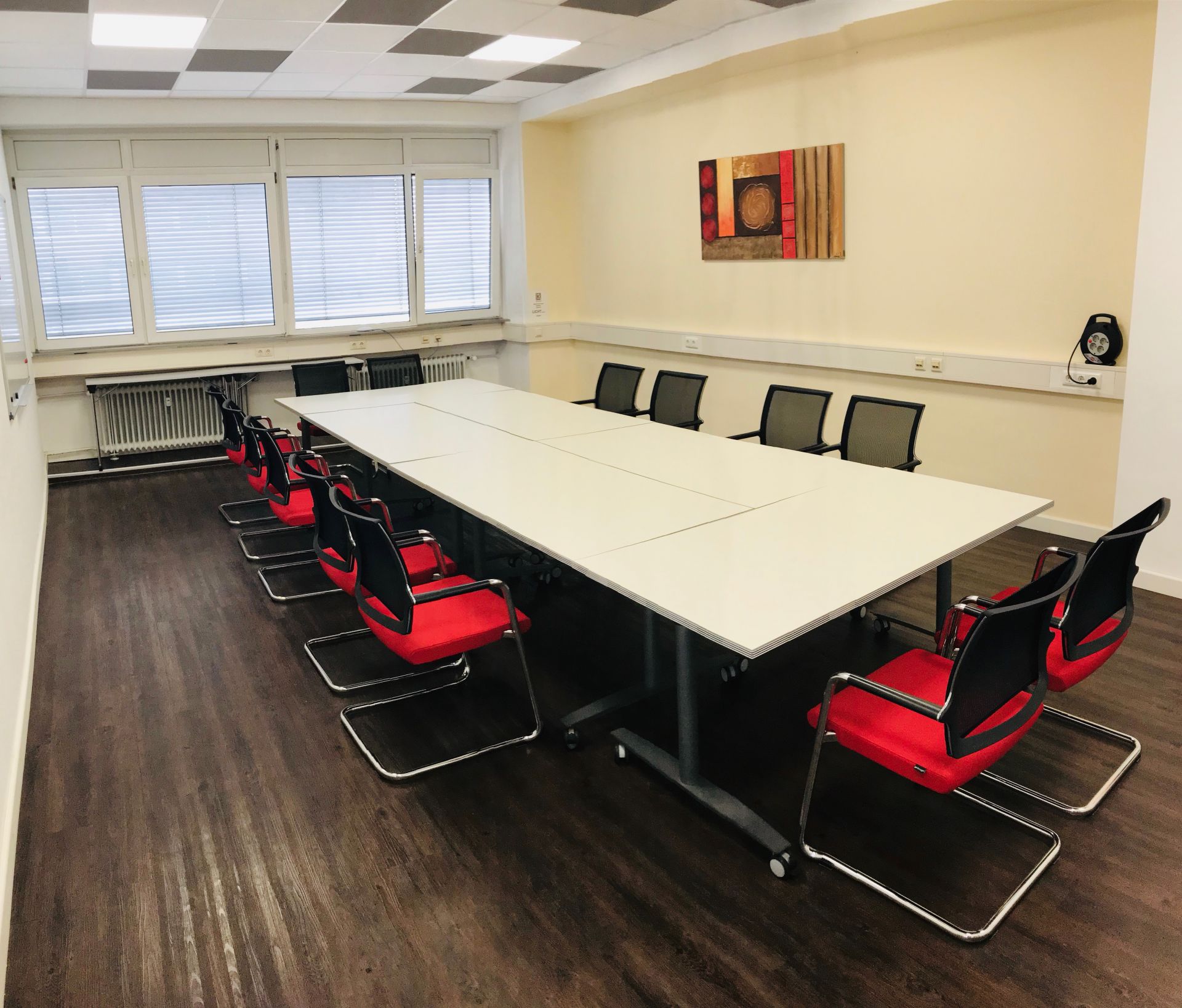 K-1 BusinessClub Ostend image 4