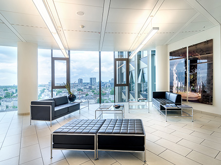 Regus Frankfurt Tower 185 image 3