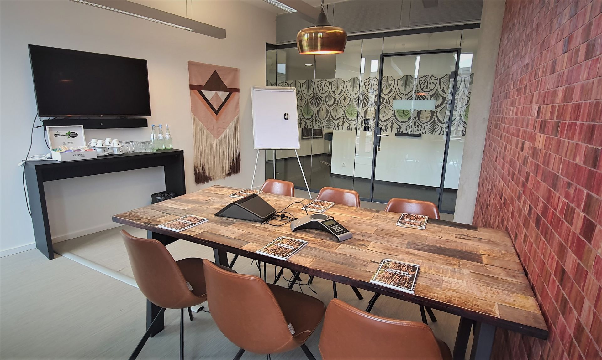 Tribes Frankfurt Central Station image 4