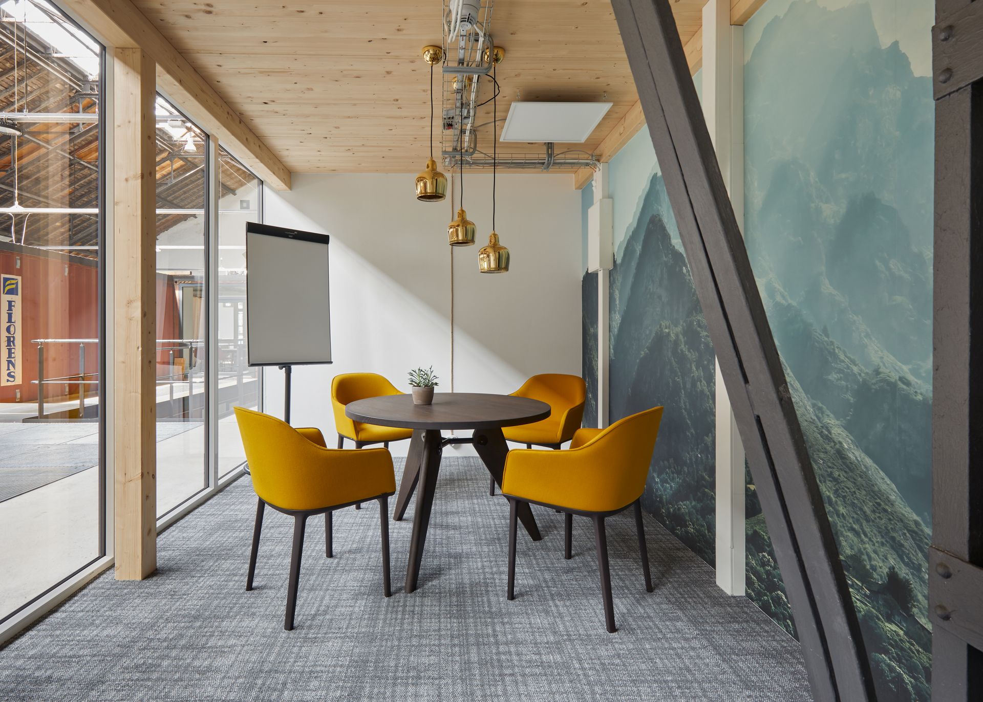 Grünhof Kreativpark Lokhalle image 4