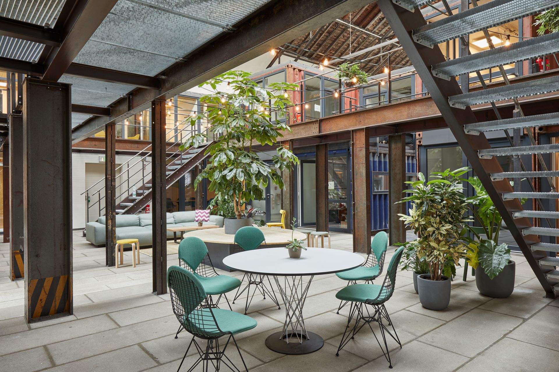 Grünhof Kreativpark Lokhalle image 3