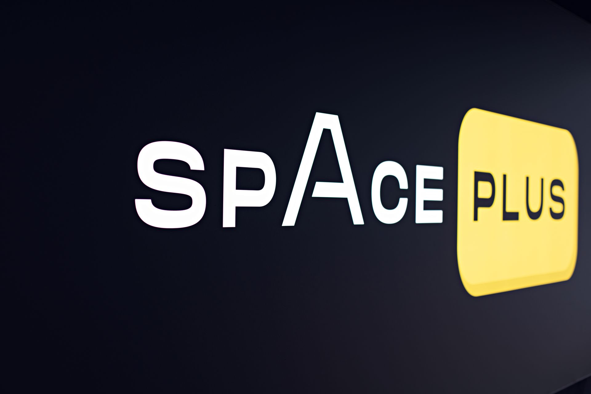 Space Plus Store Hagen image 2