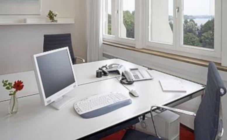 Dussmann Office image 3