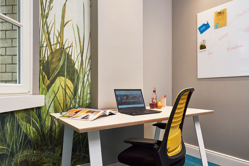 Beehive Hamburg St. Georg image 4