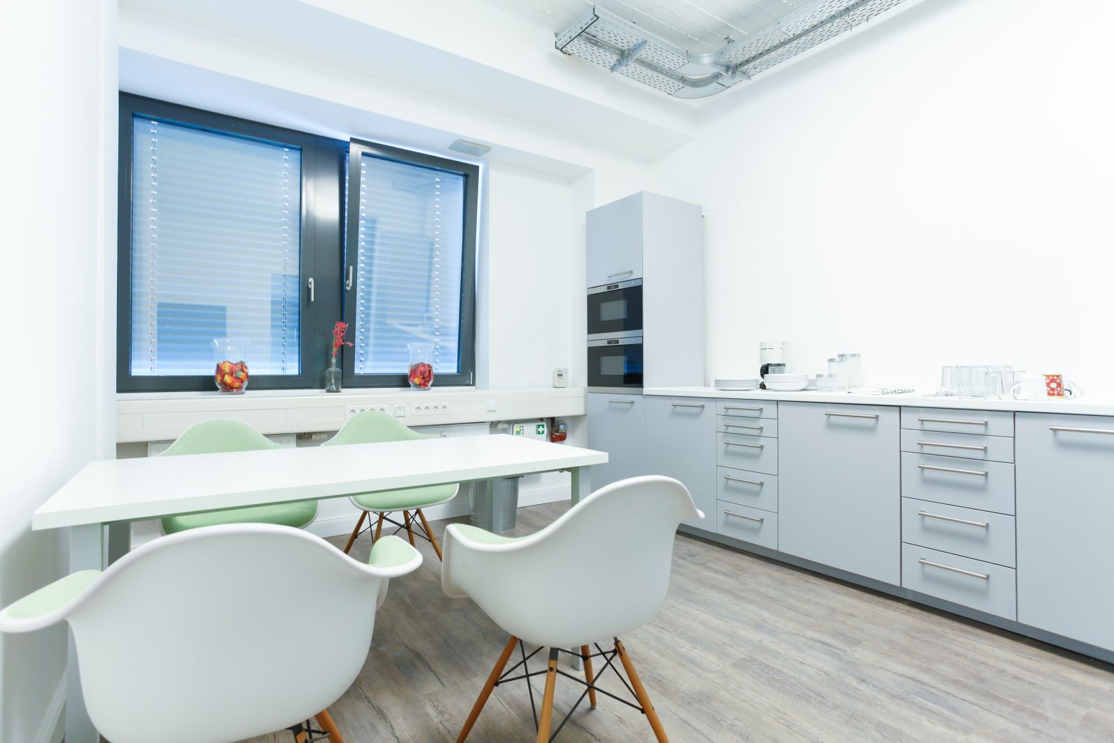 Coworking Airport image 2