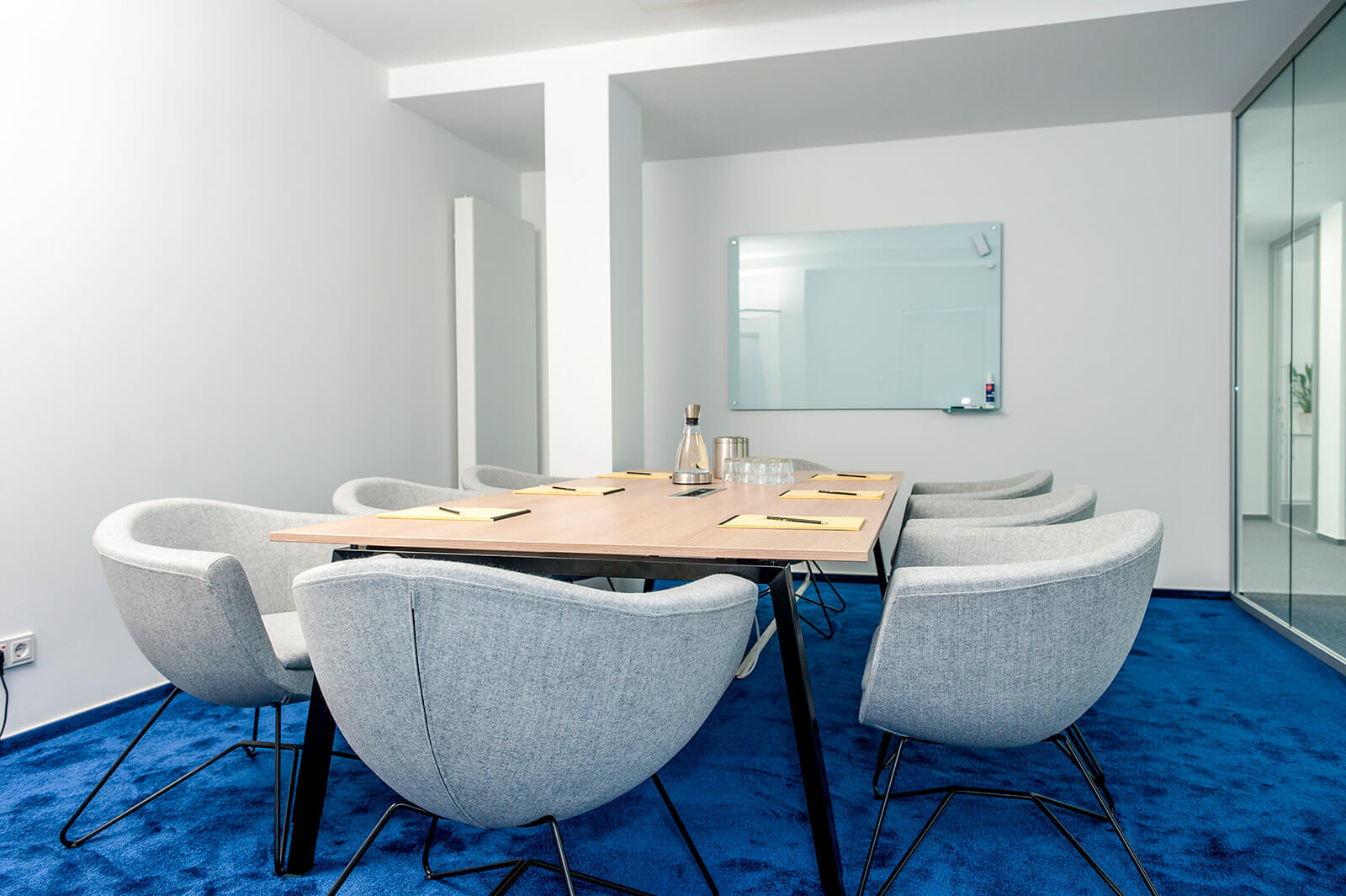 WorkRepublic Hamburg Neuer Wall image 3